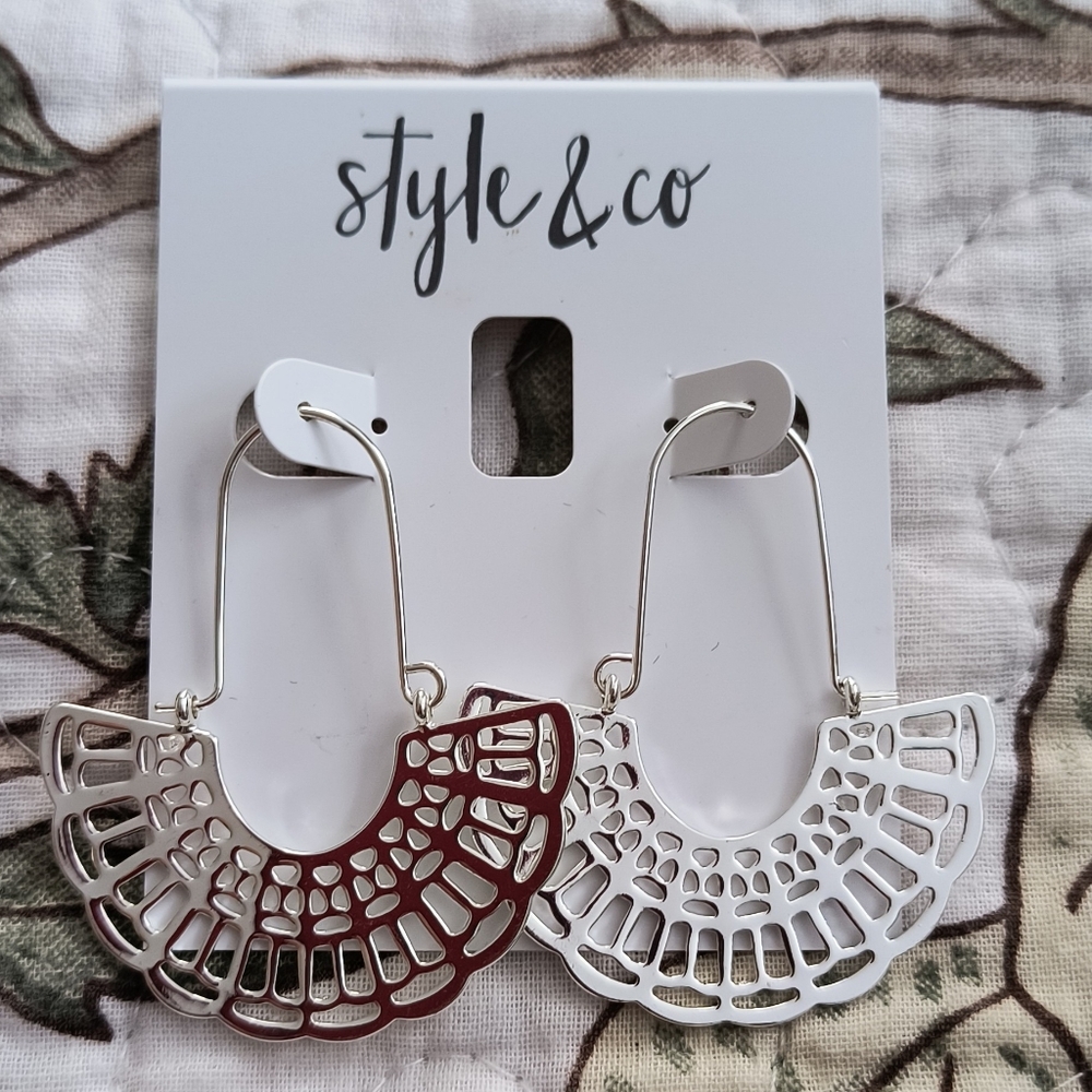 Style & Co mandala hoop earrings